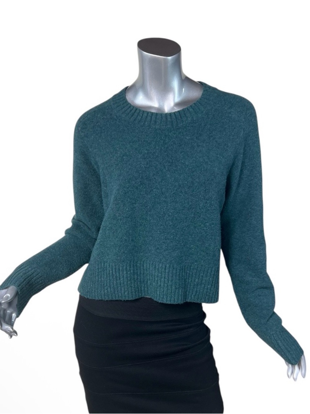 Universal Thread Dark Teal Pullover Crew Neck Soft Crop Stretch Sweater LARGE